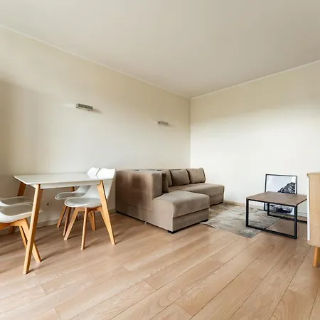 Apartamento Redlowo Homely By Bookinghost Gdynia
